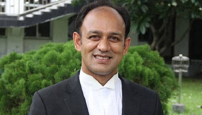 মা-মেয়ে নির্যাতনের ঘটনায় তদন্ত কমিটি গঠন; দ্রুত সুষ্ট বিচারের দাবি ব্যারিস্টার সুমনের... (ভিডিও সহ)