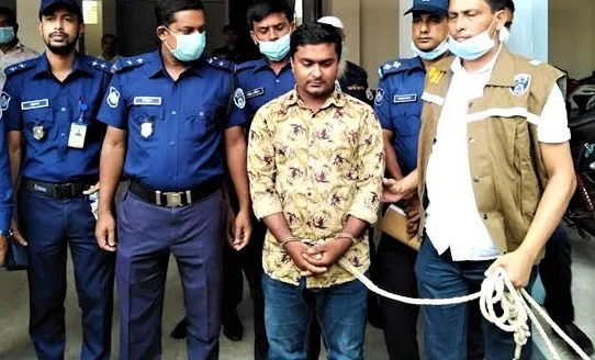 বরিশালের লঞ্চে হত্যাঃ সিসিটিভি ফুটেজ দেখে আসামি শনাক্ত-গ্রেফতার। বরিশালের লঞ্চে হত্যাঃ সিসিটিভি ফুটেজ দেখে আসামি শনাক্ত-গ্রেফতার।