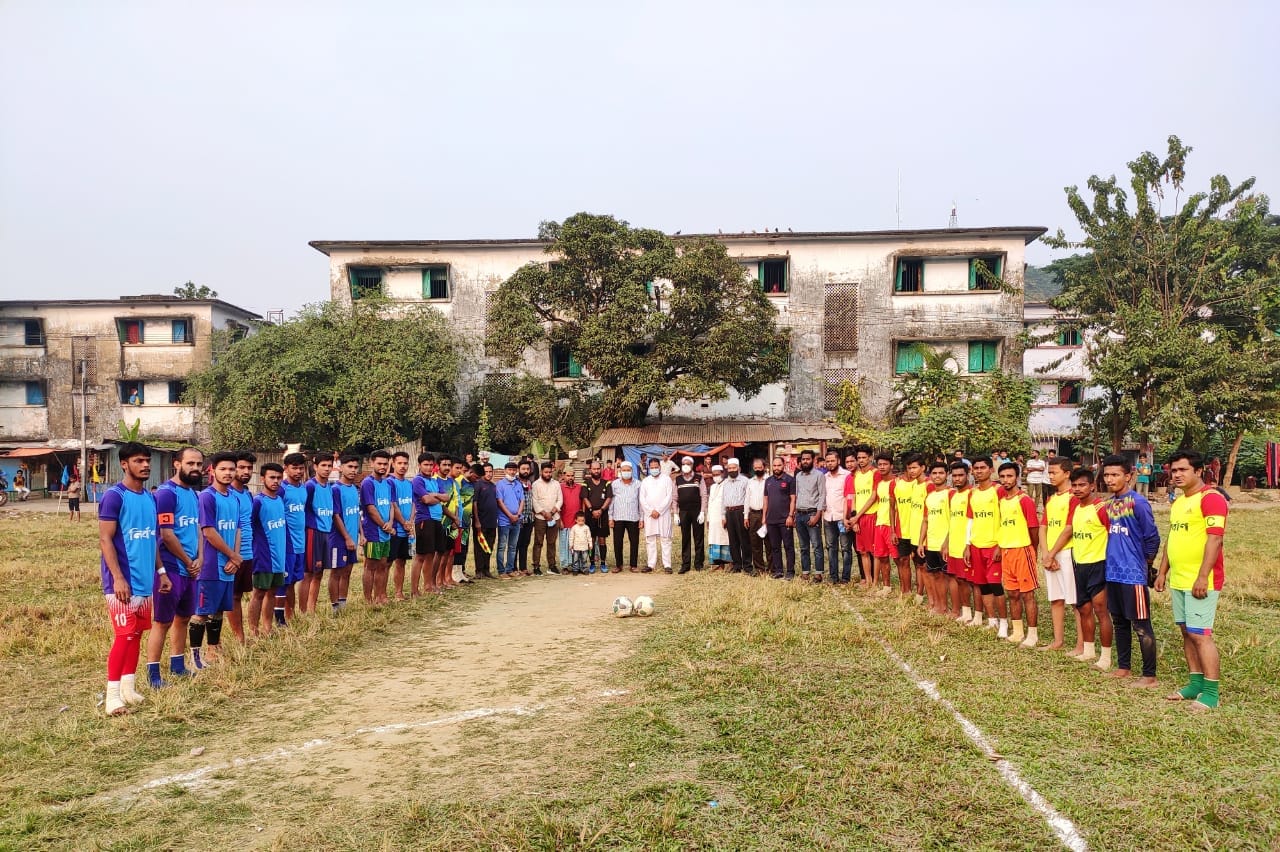 টাইগারপাসে ইয়াসিন হোসেন মনা স্মৃতি আন্তঃগোল্ডকাপ ফুটবল টুর্নামেন্ট এর উদ্বোধন