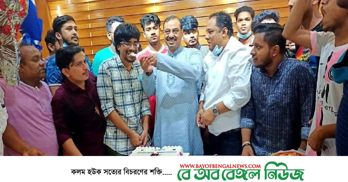 চুয়েট ছাত্রলীগের উদ্যোগে আ জ ম নাছিরের জন্মদিন উৎযাপন।
